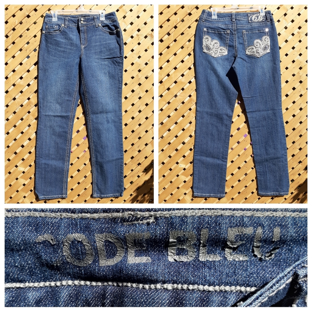 👖NWOT Code Bleu Straight Leg Jeans
